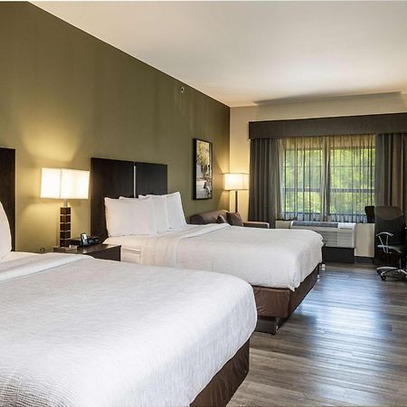 Best Western Plus Franciscan Square Inn & Suites Steubenville Exterior foto