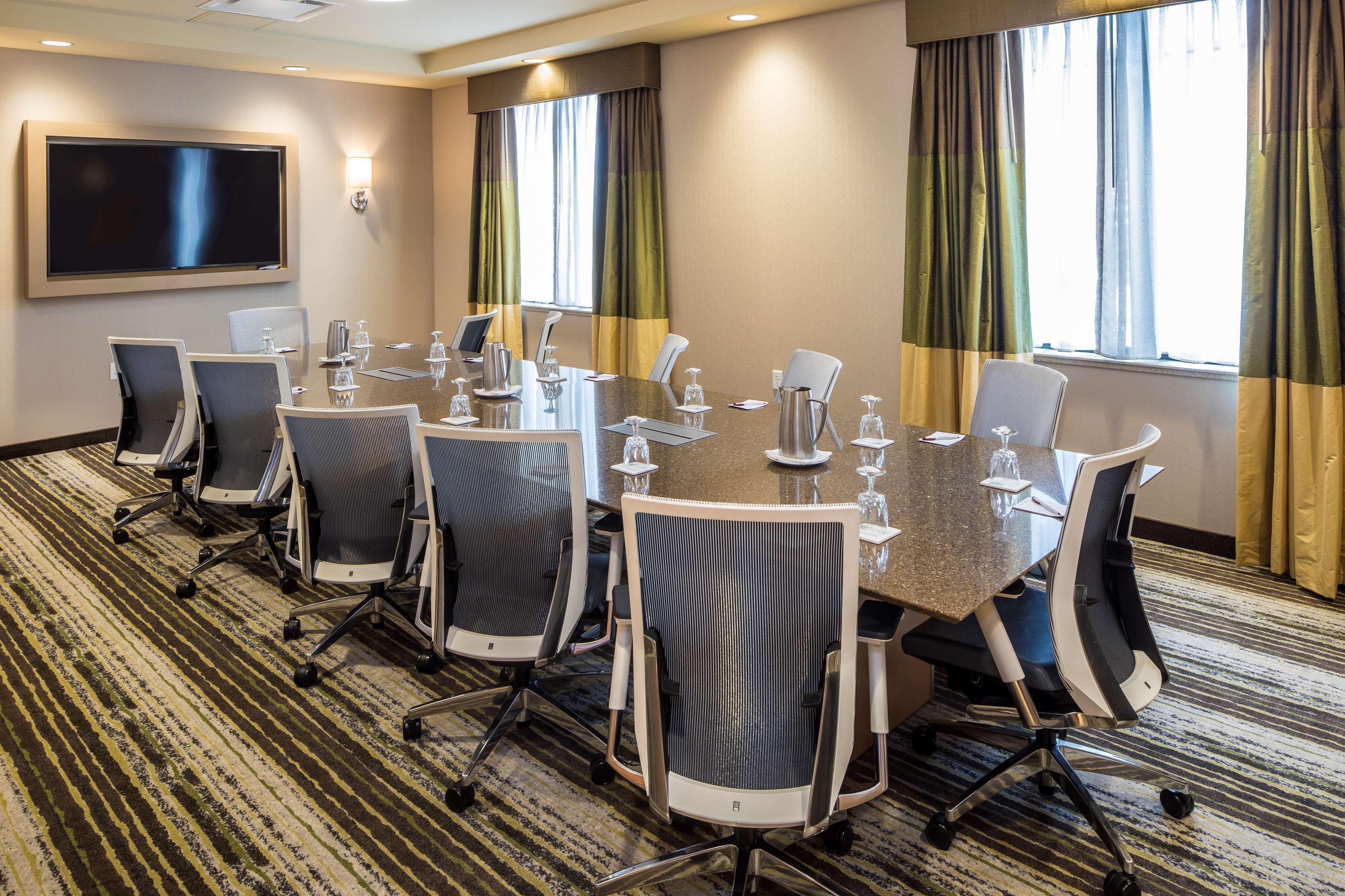 Best Western Plus Franciscan Square Inn & Suites Steubenville Exterior foto