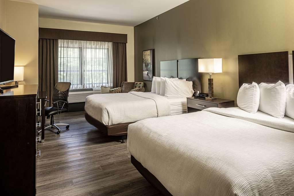 Best Western Plus Franciscan Square Inn & Suites Steubenville Quarto foto